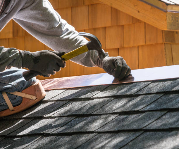 Best Roof Gutter Cleaning  in Brookfield Center, OH